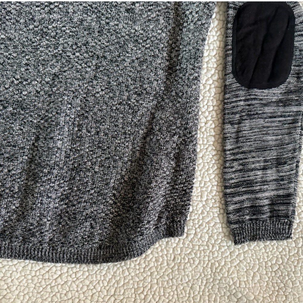 Lety & Me Ariana Gray Black Elbow Patch Knit Sweater Size Large - Picture 4 of 13